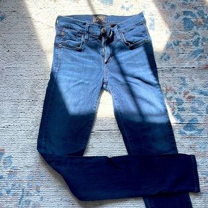Dark colored stretch denim, light and comfortable
